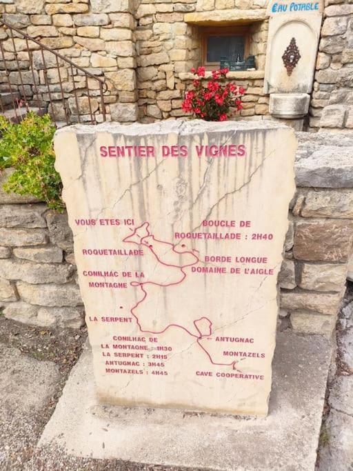 Gite Chaleureux Au Coeur Du Village Roquetaillade المظهر الخارجي الصورة