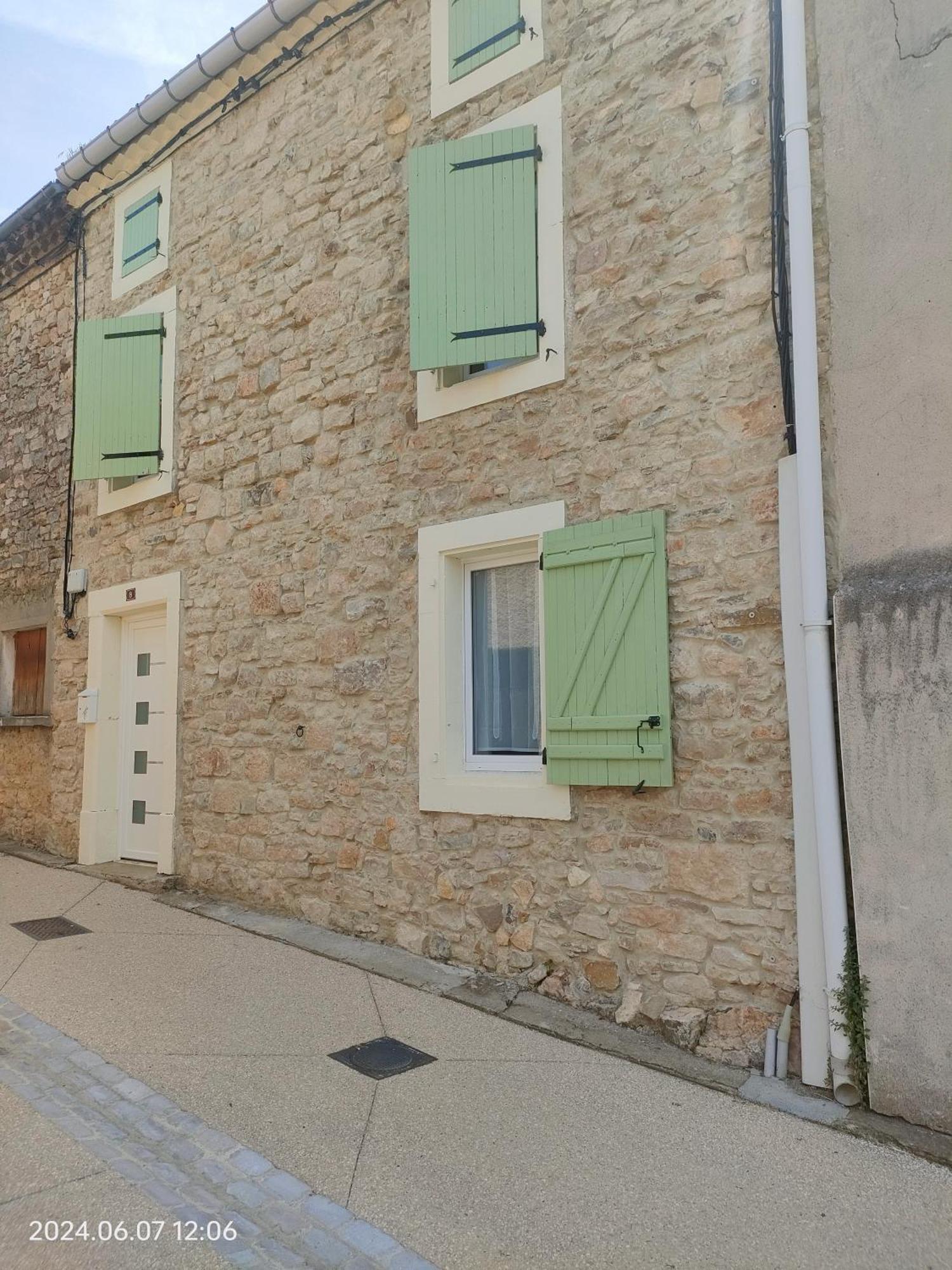 Gite Chaleureux Au Coeur Du Village Roquetaillade المظهر الخارجي الصورة